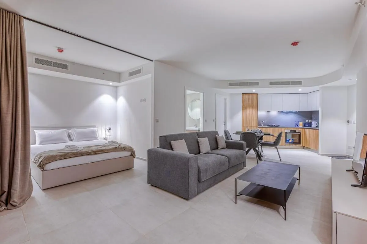 Deluxe Mercury Suites 439 With Pool Saint Julian's Apartment