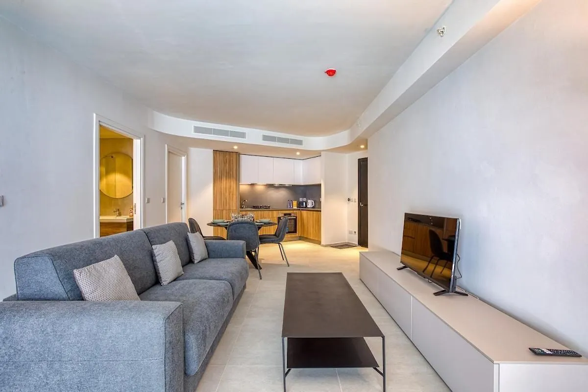 Deluxe Mercury Suites 439 With Pool Saint Julian's