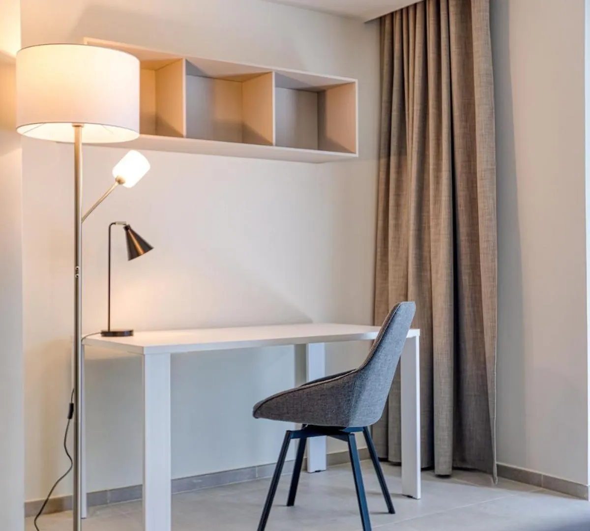Apartment Deluxe Mercury Suites 439 With Pool Saint Julian's