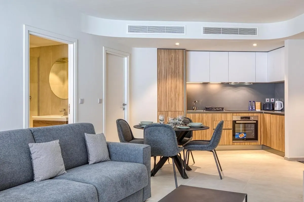 Deluxe Mercury Suites 439 With Pool Saint Julian's